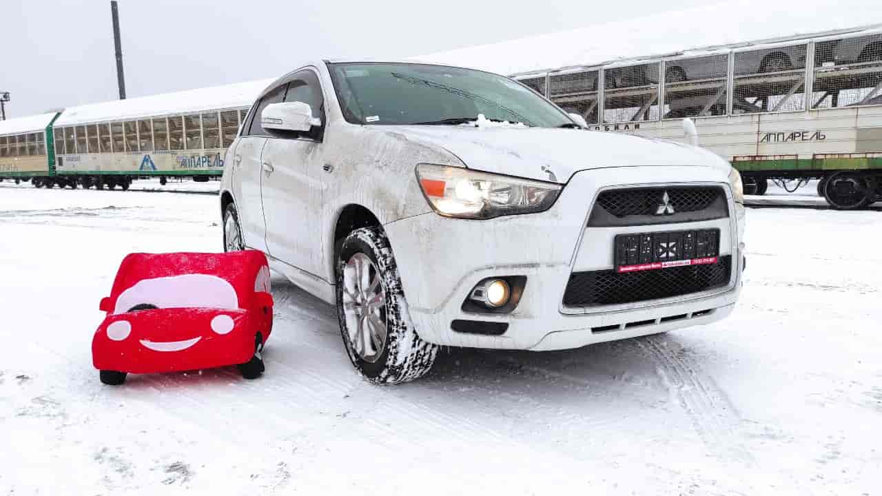 Mitsubishi RVR