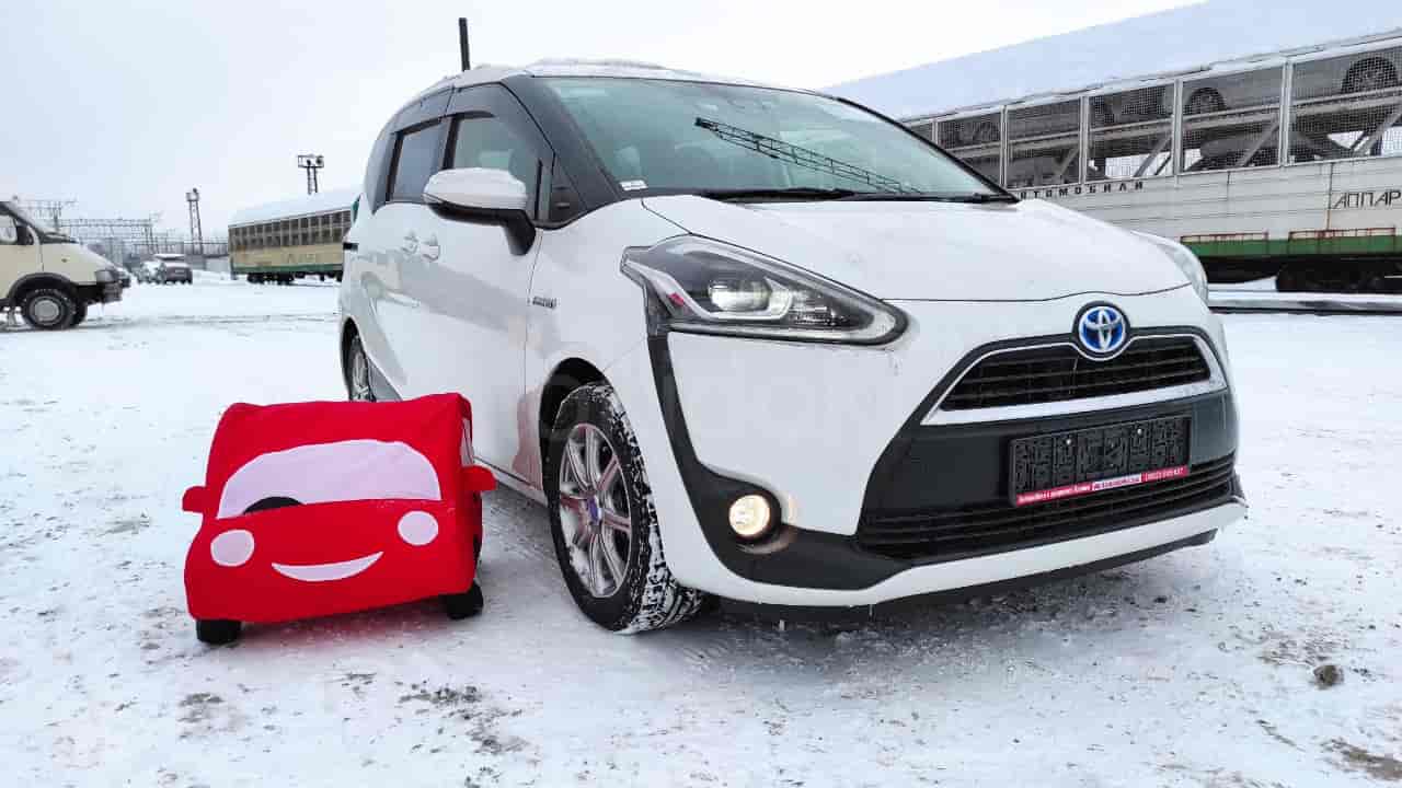 Toyota Sienta