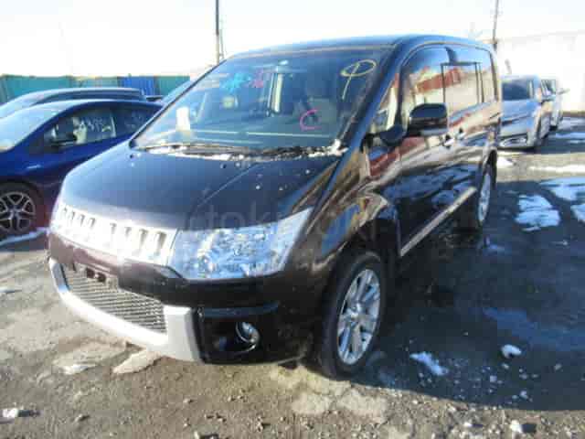 Mitsubishi Delica D:5
