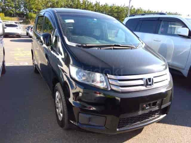 Honda Freed Spike