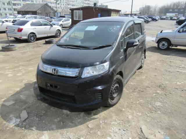 Honda Freed Spike