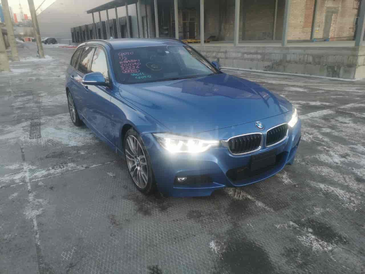 BMW 318i