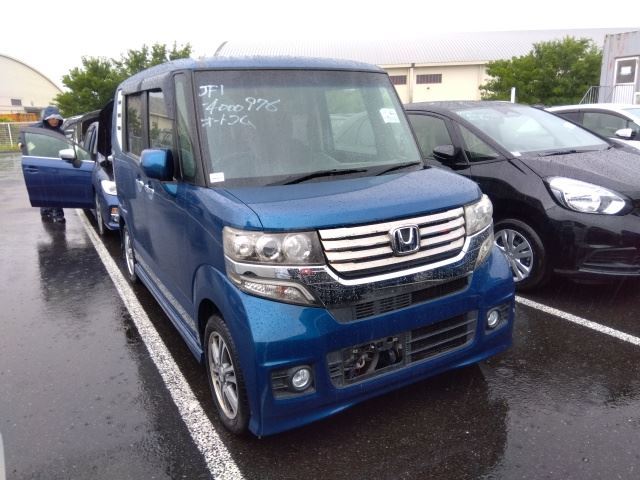 HONDA N BOX