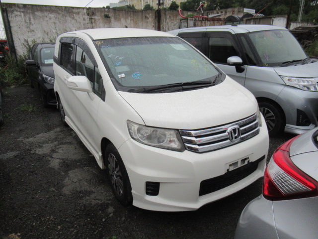 Honda Freed Spike