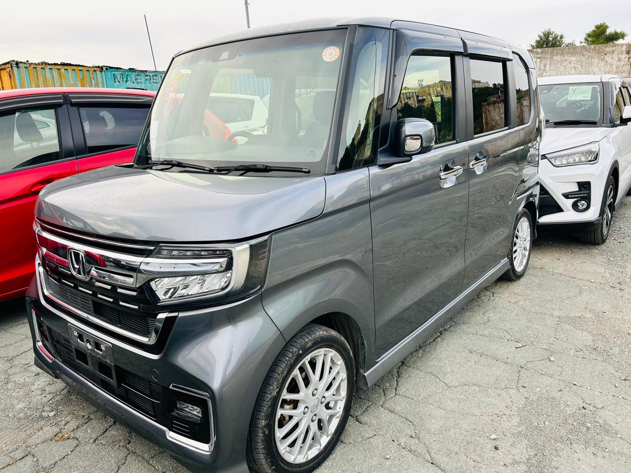 HONDA N BOX
