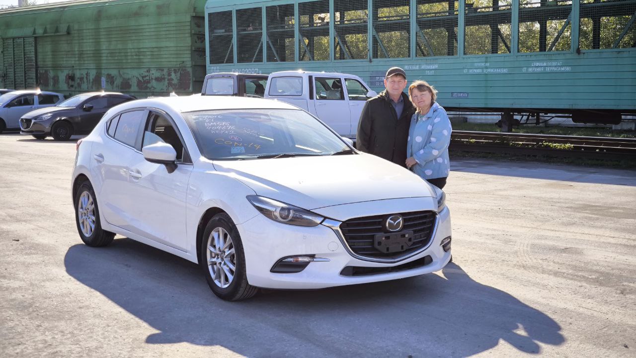 MAZDA AXELA SPORT