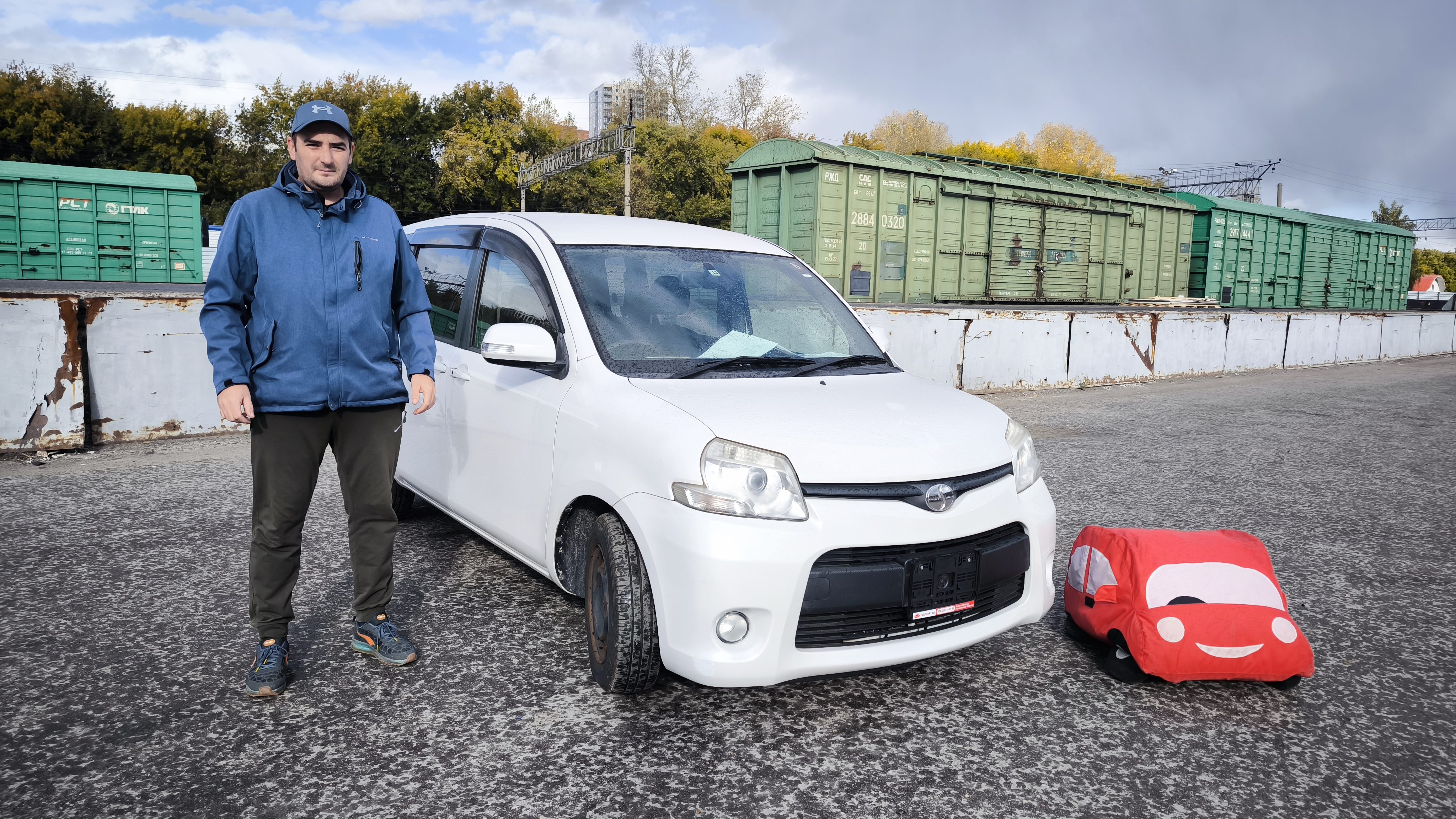 Toyota Sienta
