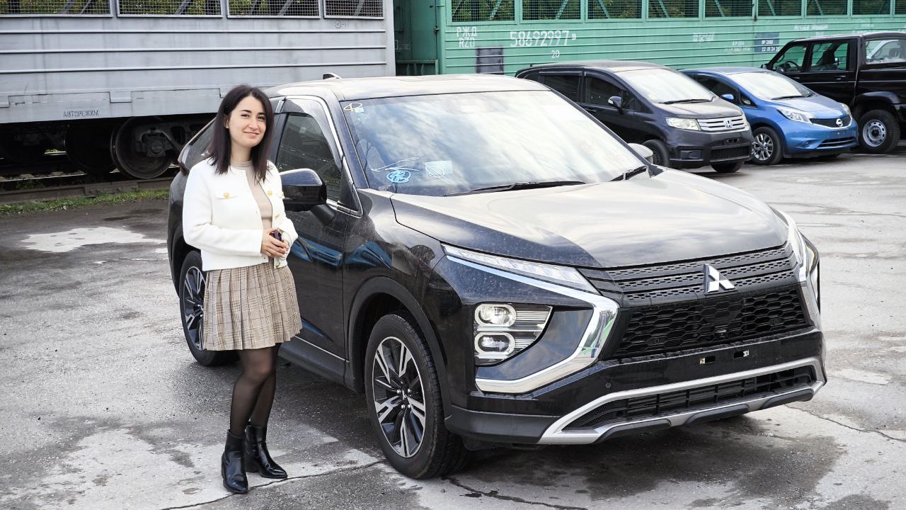 MITSUBISHI ECLIPSE CROSS