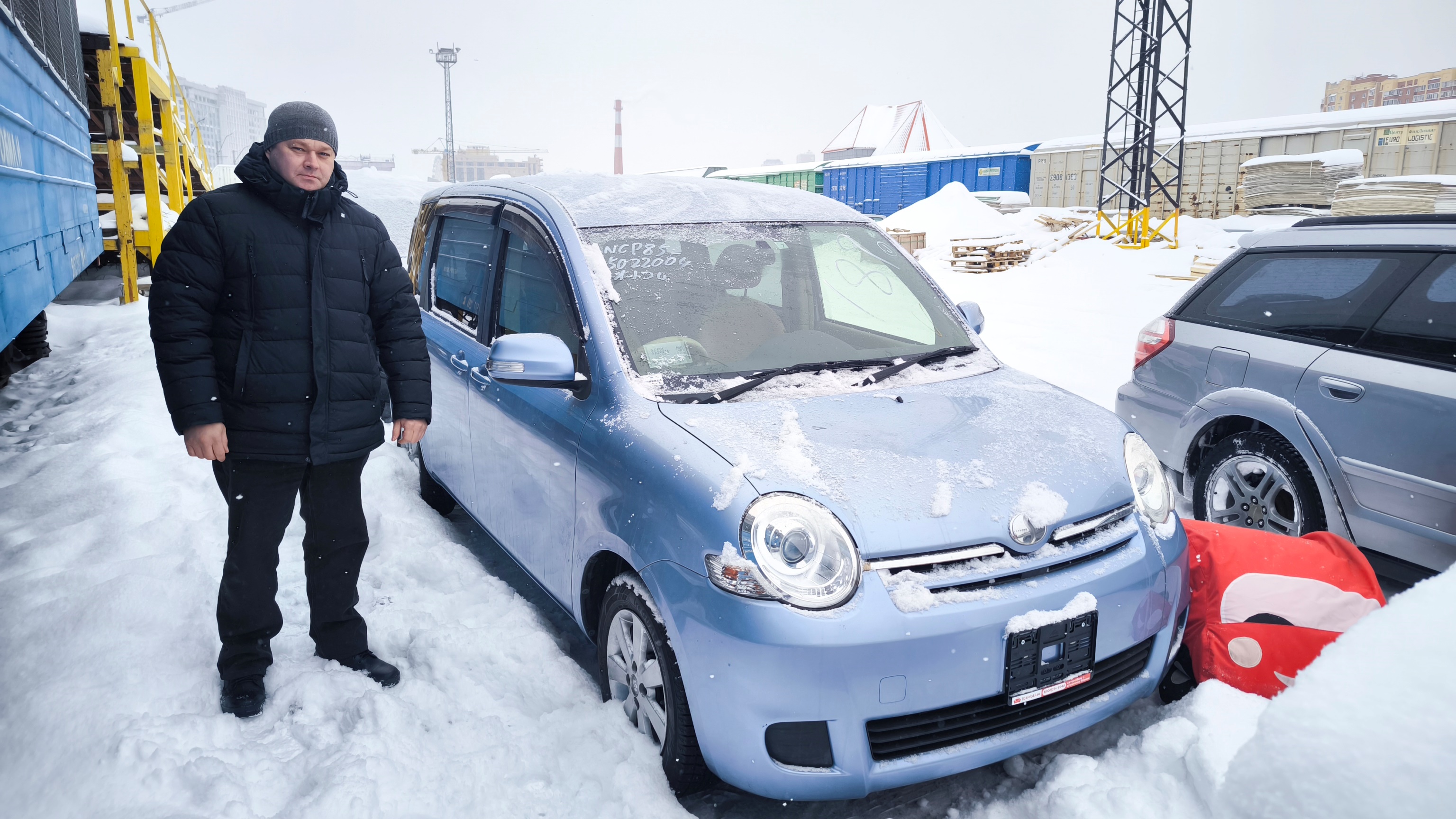 Toyota Sienta