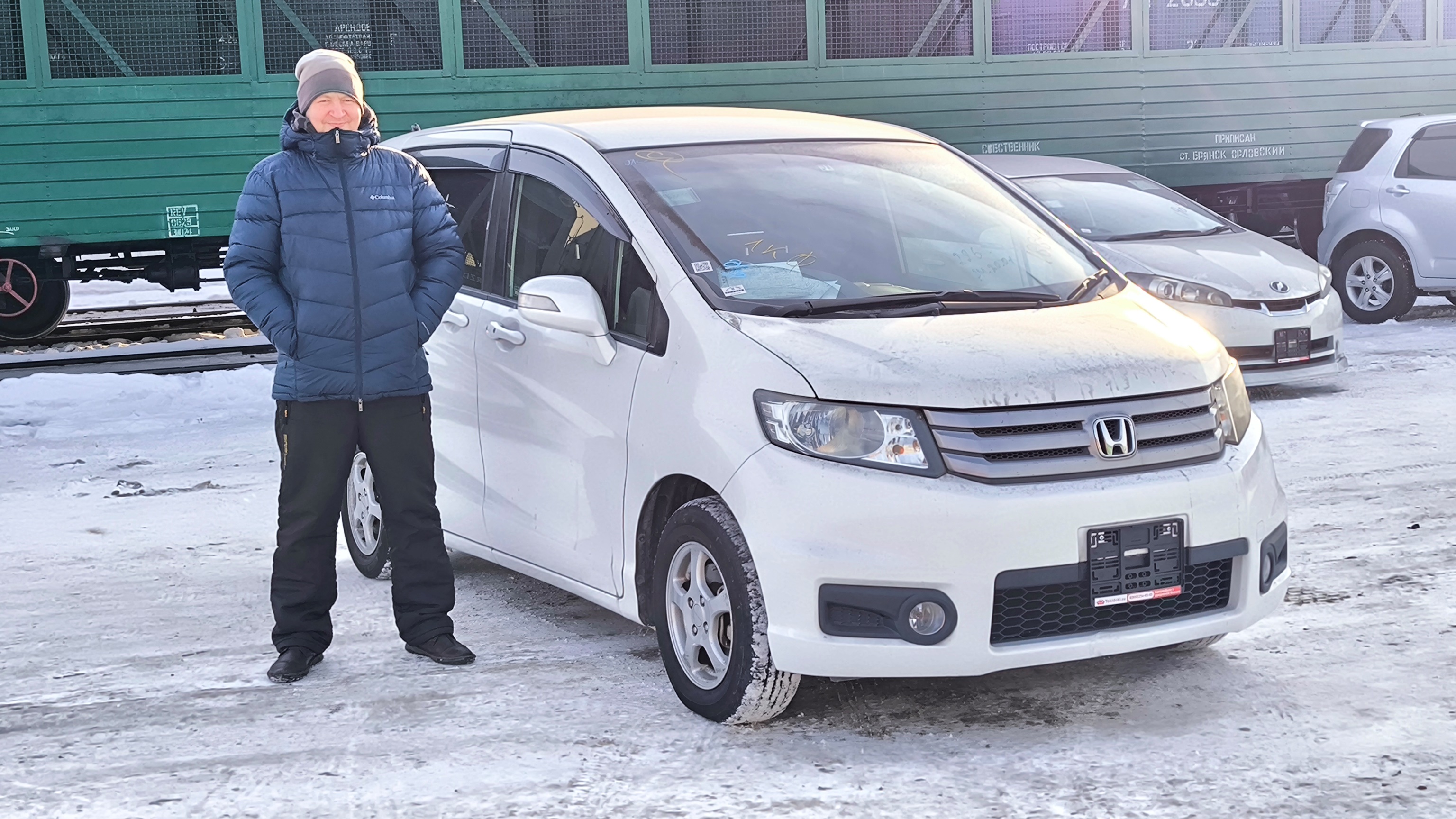 Honda FREED SPIKE