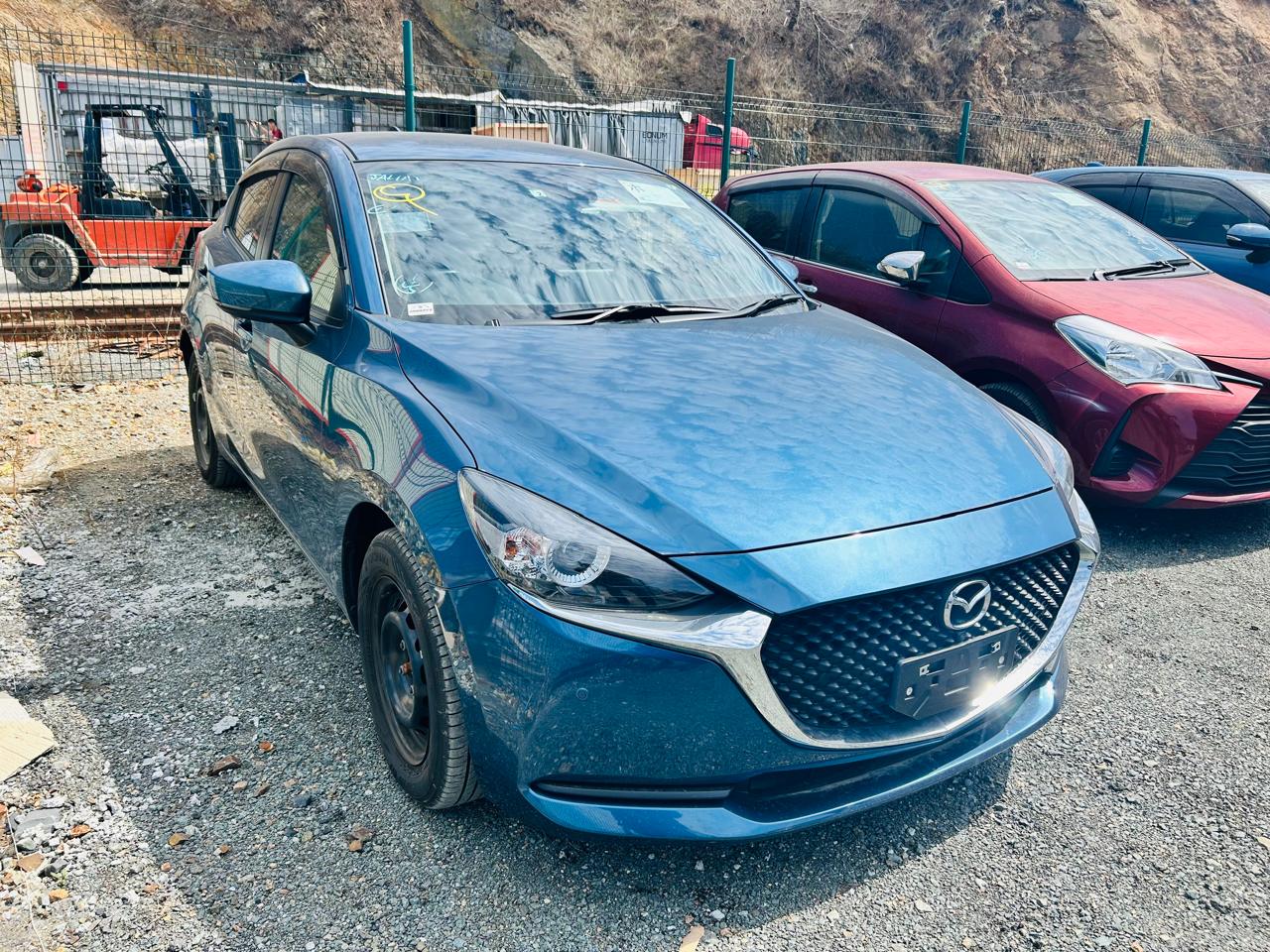 Mazda MAZDA2
