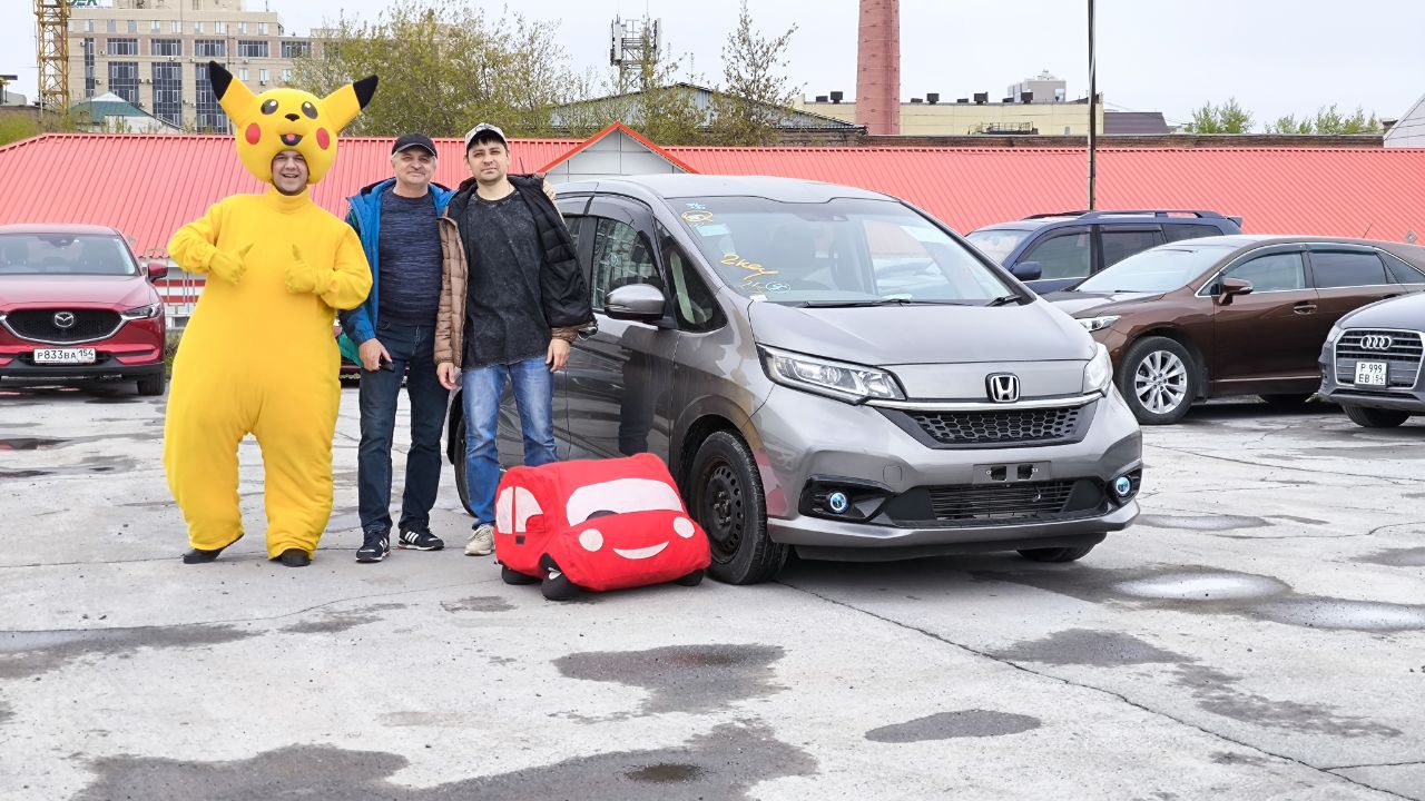 Honda FREED PLUS