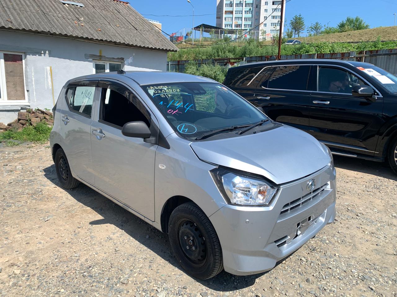 Daihatsu MIRA ES