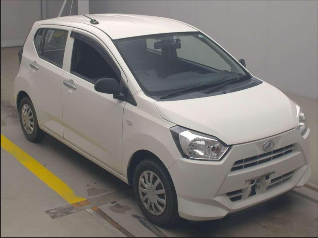 Daihatsu MIRA ES