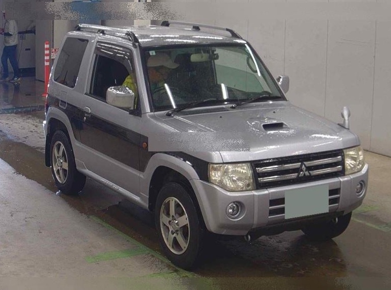 Mitsubishi PAJERO MINI