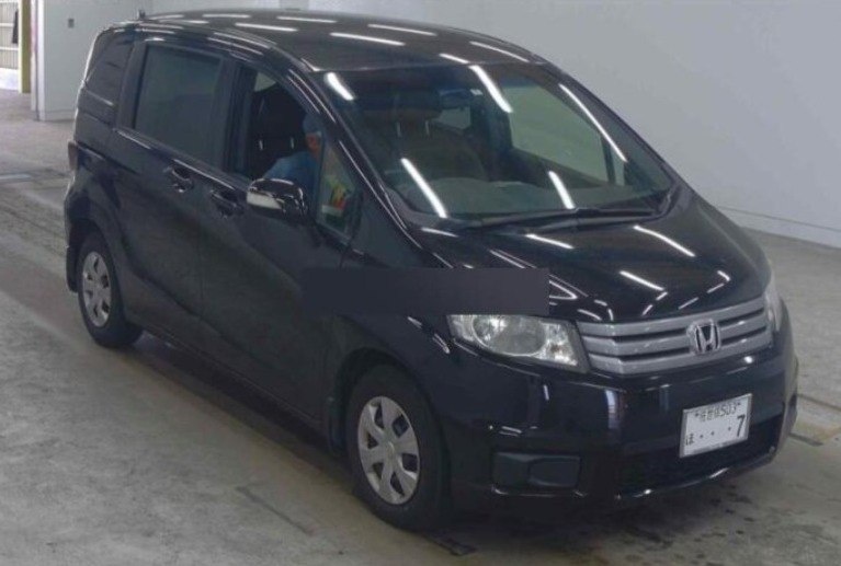 Honda FREED SPIKE