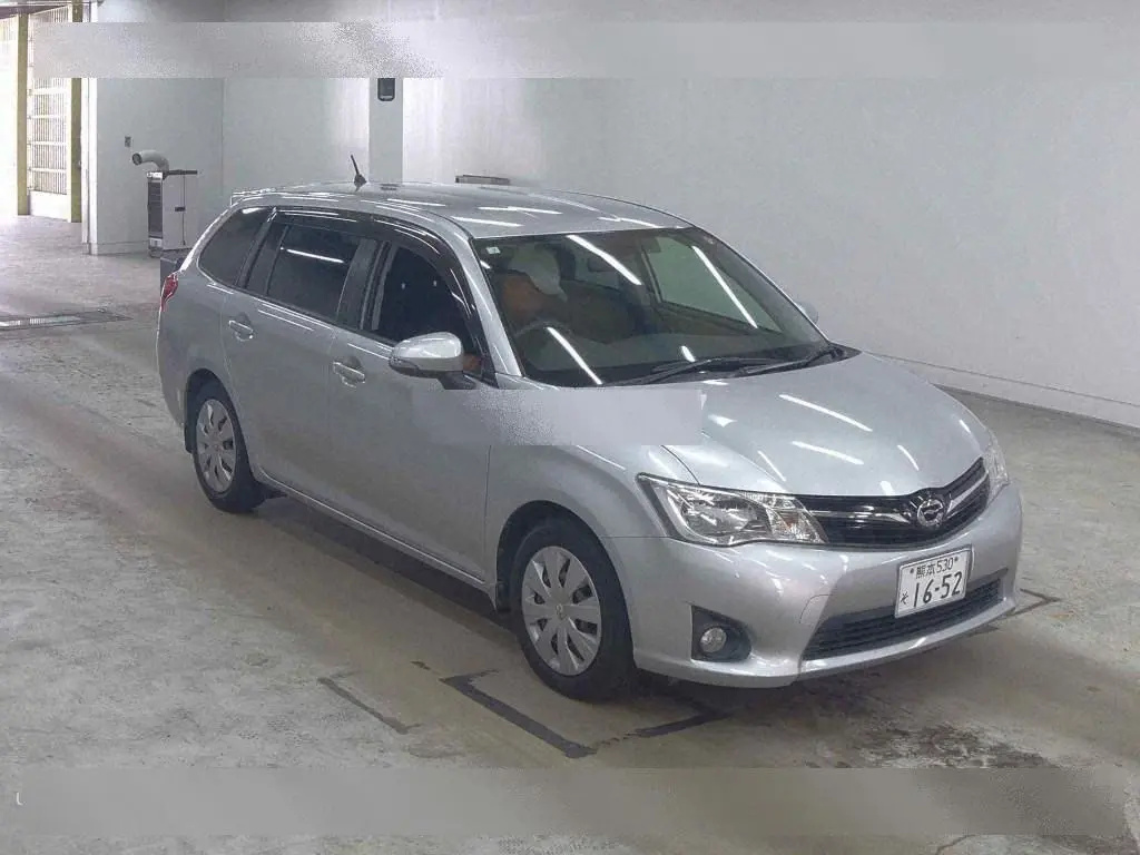 Toyoyta Corolla Fielder