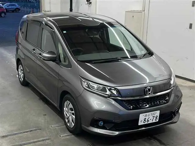Honda FREED PLUS