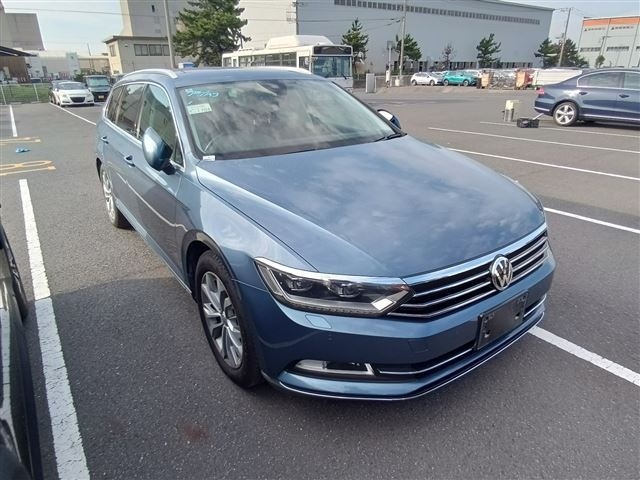 Volkswagen PASSAT VARIANT
