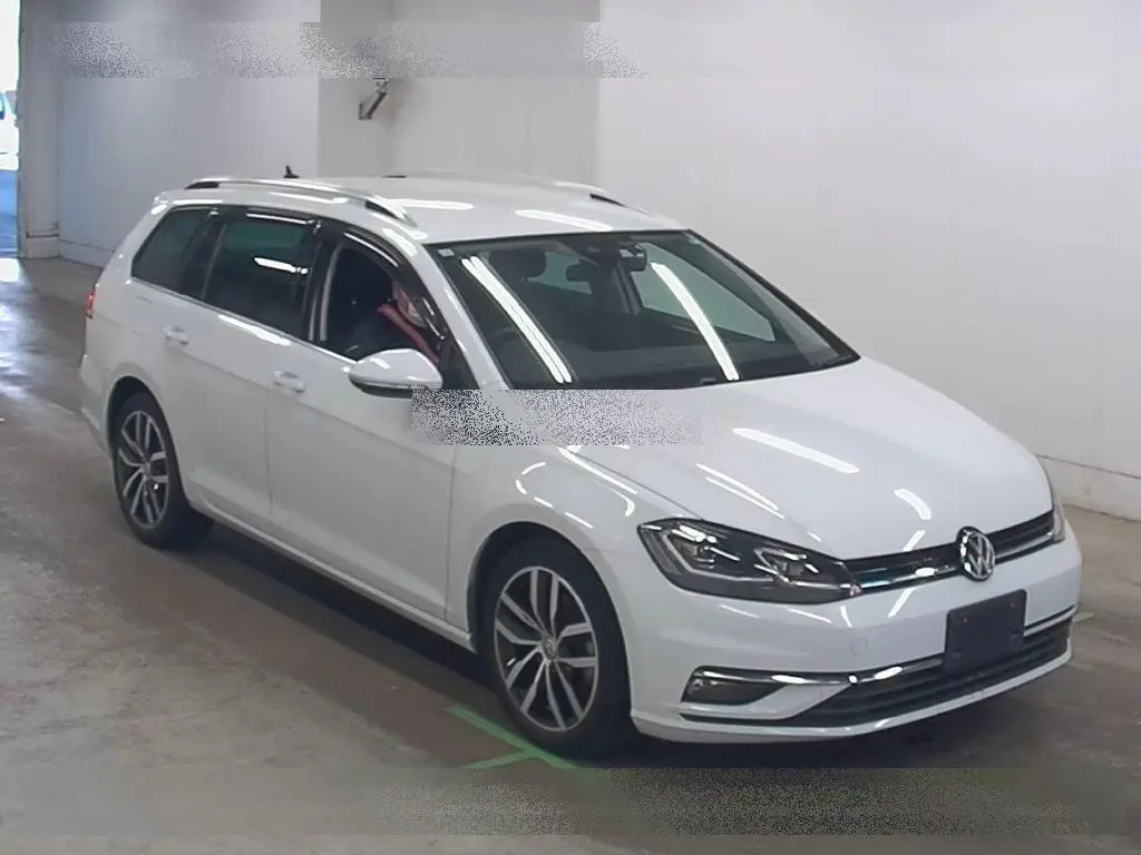 Volkswagen GOLF VARIANT