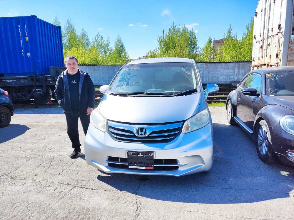 Honda FREED