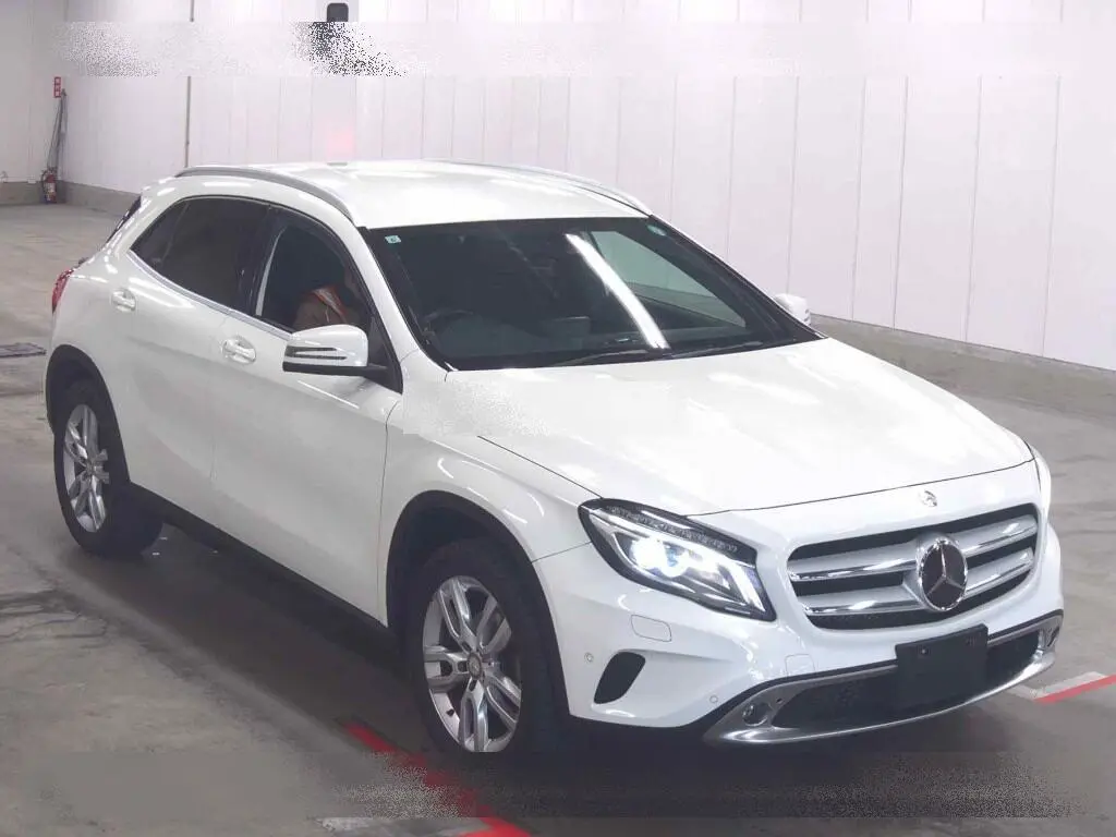 MERCEDES GLA180 2015 год, пробег 31 тыс. км для Александра