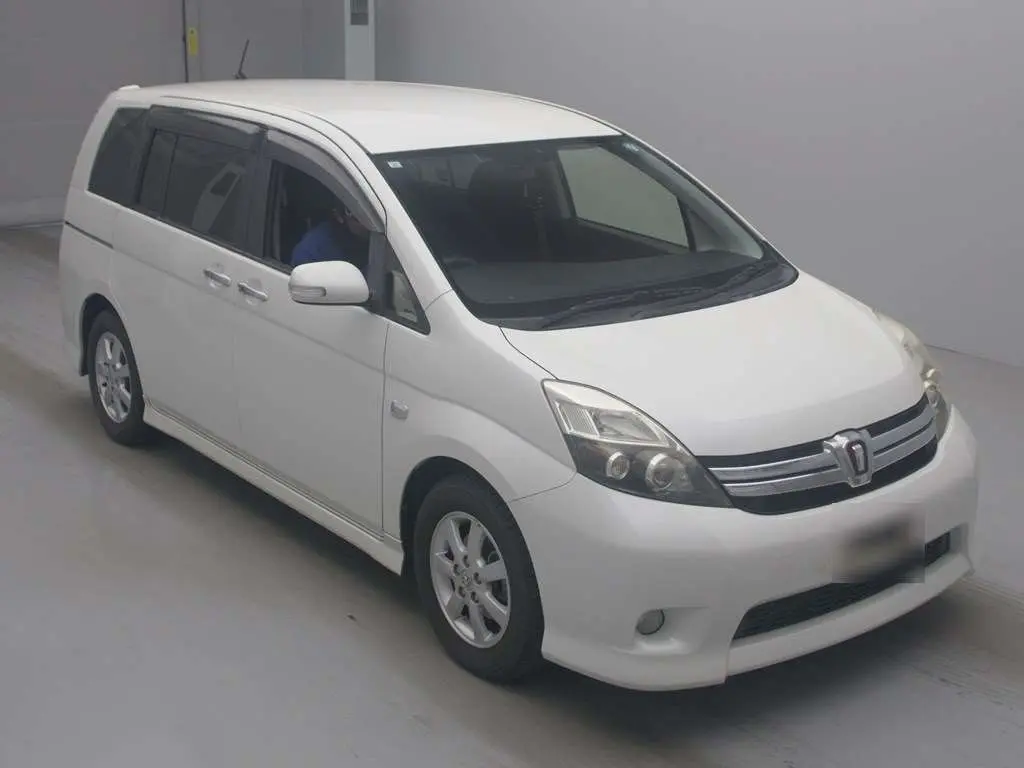 TOYOTA ISIS 2013 год, пробег 54 тыс. км для Дмитрий