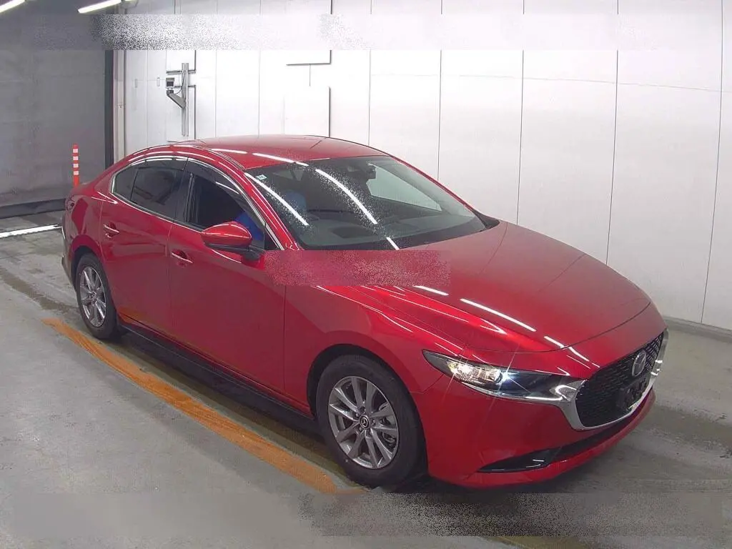 MAZDA 3 2020 год, пробег 11 тыс. км для Антона