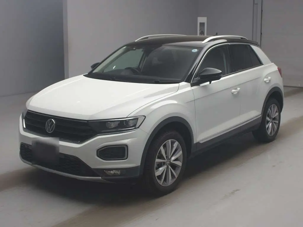 VOLKSWAGEN T-ROC 2022 год, пробег 34 тыс. км для Дениса