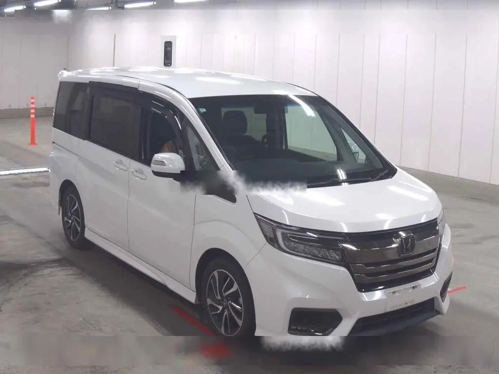 HONDA STEP WAGON 2018 год, пробег 51 тыс. км для Алексея