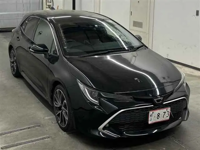 TOYOTA COROLLA SPORT 2019 год, пробег 35 тыс. км для Петра