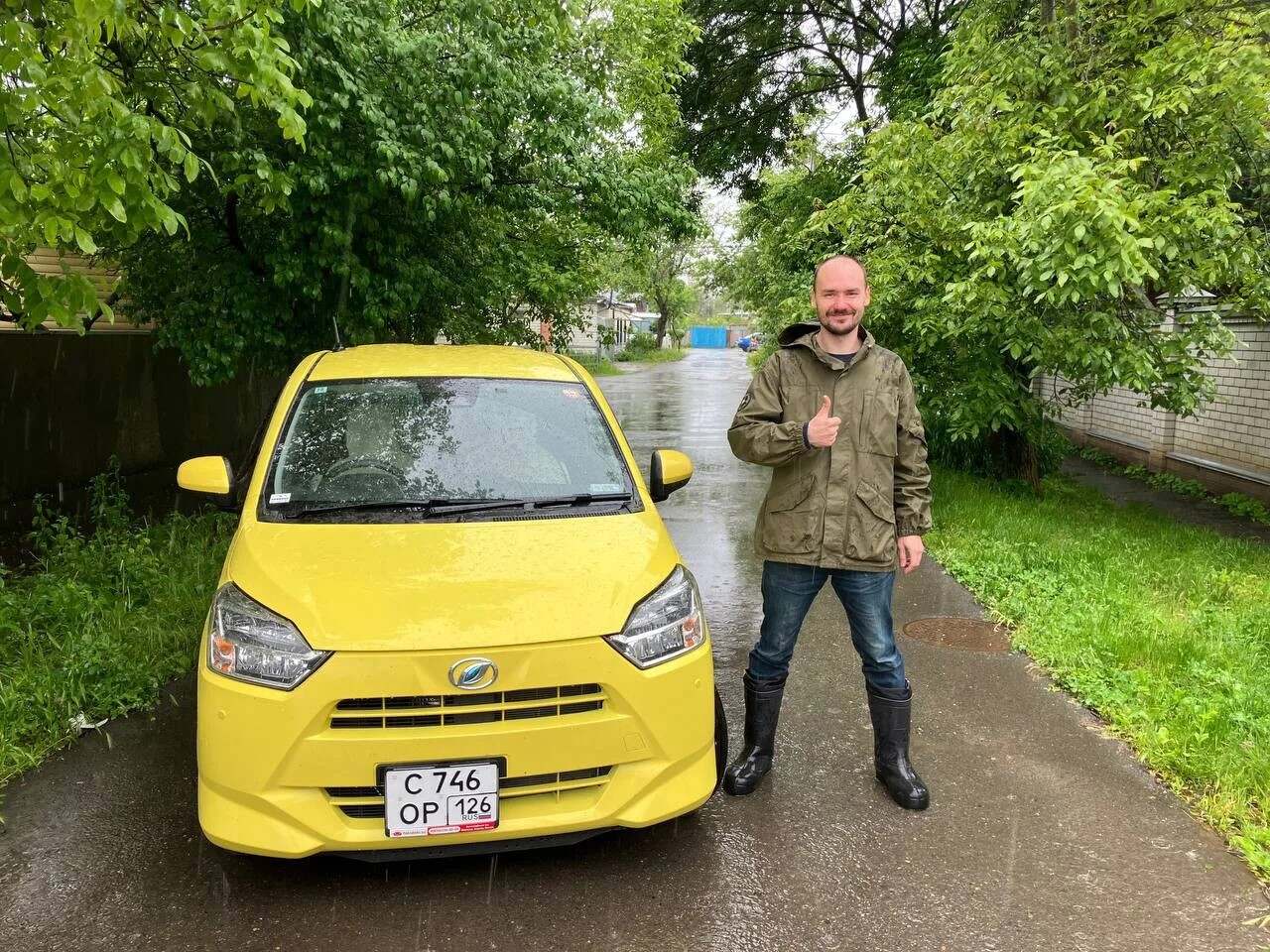 Daihatsu MIRA ES