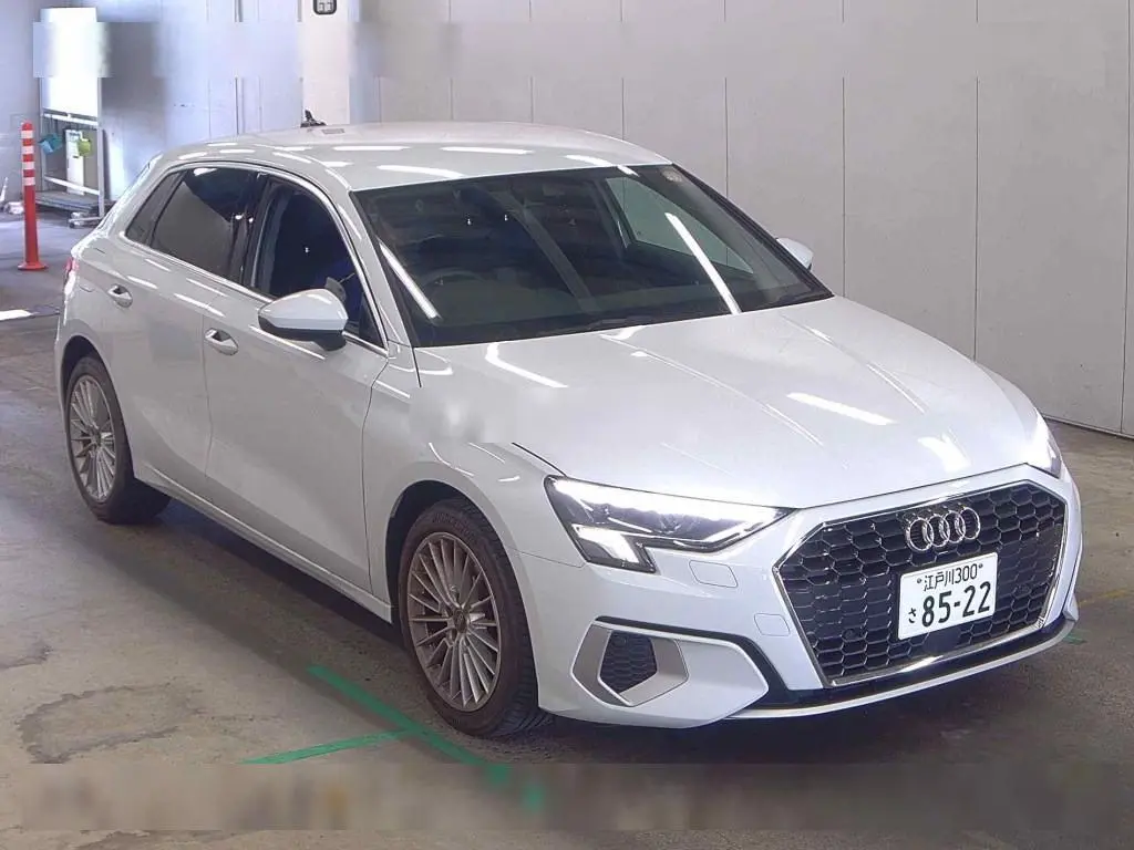 AUDI A3 2022 год, пробег 27 тыс. км для Дмитрия