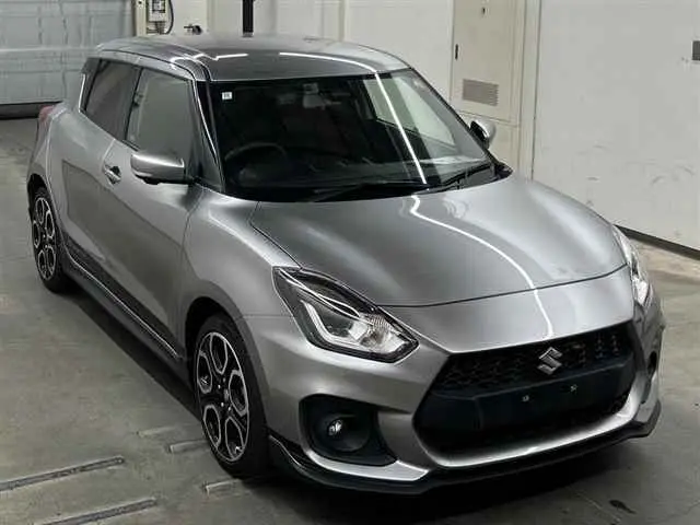 SUZUKI SWIFT 2022 год, пробег 19 тыс. км для Павла