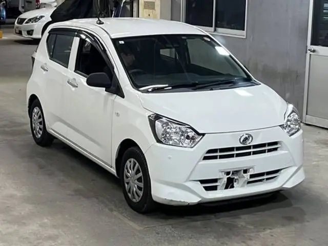 DAIHATSU MIRA ES 2021 год, пробег 50 тыс. км для Натальи