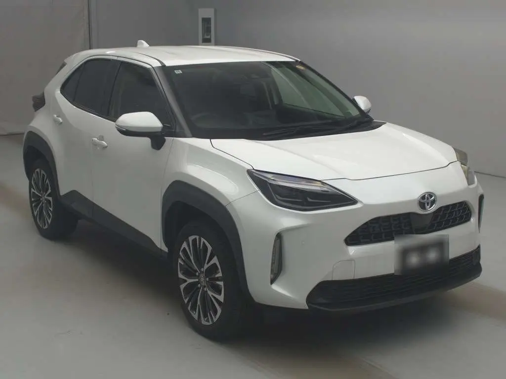 TOYOTA YARIS CROSS 2022 год, пробег 20 тыс. км для Елены