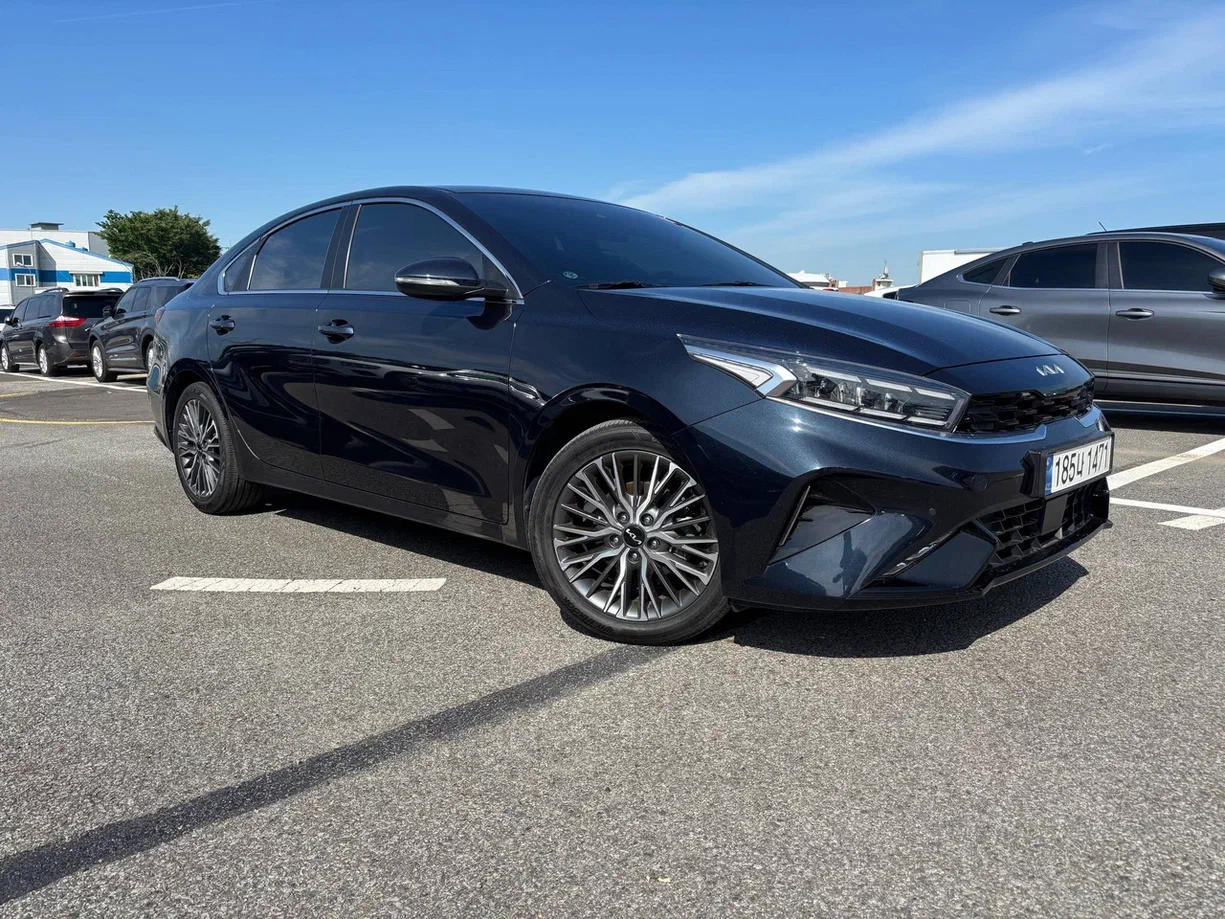 KIA K3