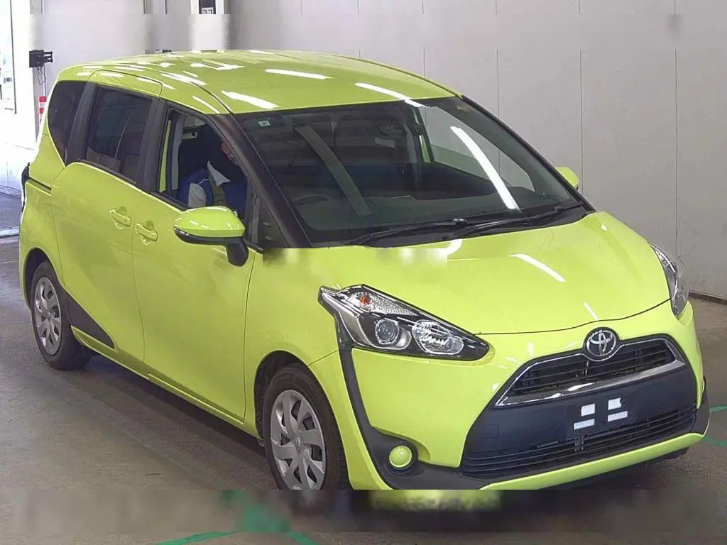 TOYOTA SIENTA 2017 год, пробег 85 тыс. км для Ильи