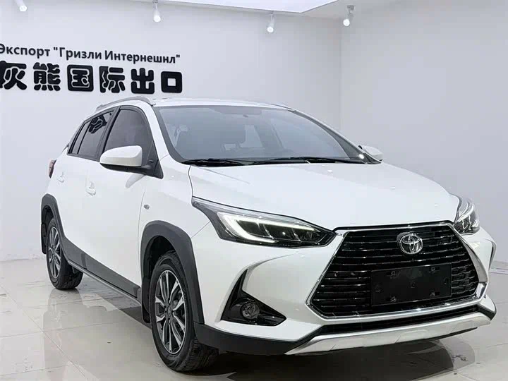 TOYOTA YARIS L