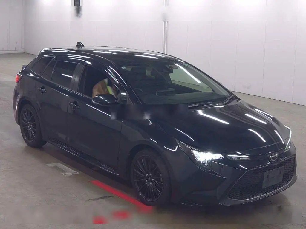 TOYOTA COROLLA TOURING 2020 год, пробег 84 тыс. км для Андрея