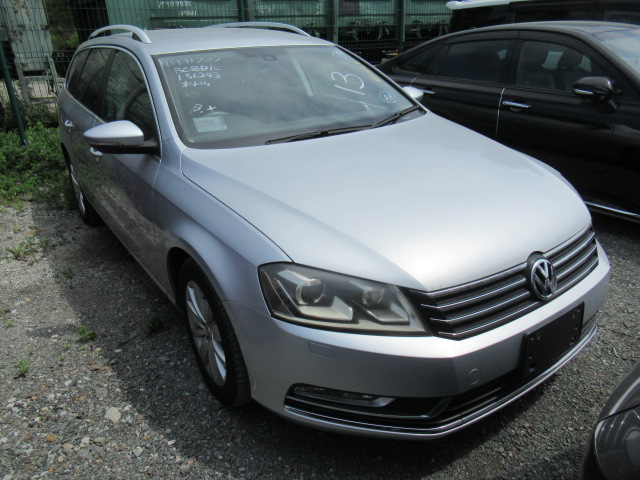 VOLKSWAGEN PASSAT VARIANT