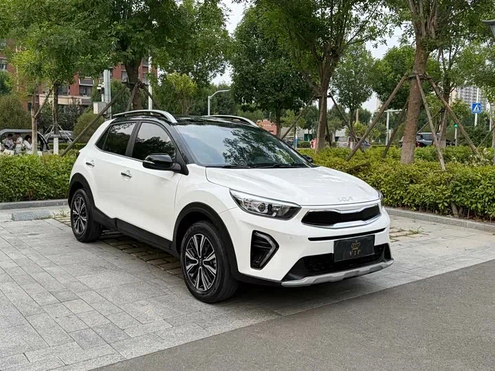 KIA KX1