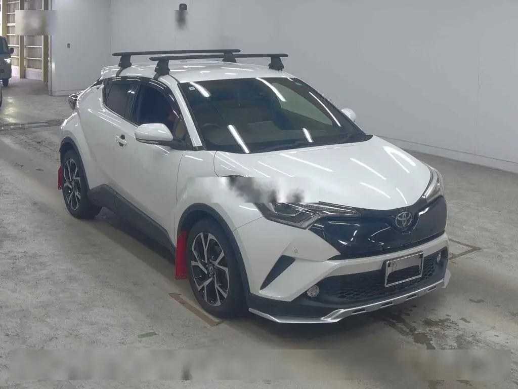 TOYOTA C-HR 2017 год, пробег 70 тыс. км для Ивана