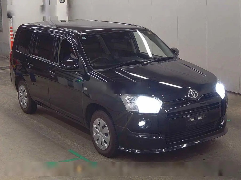 TOYOTA PROBOX 2023 год, пробег 53 тыс. км для Дмитрия