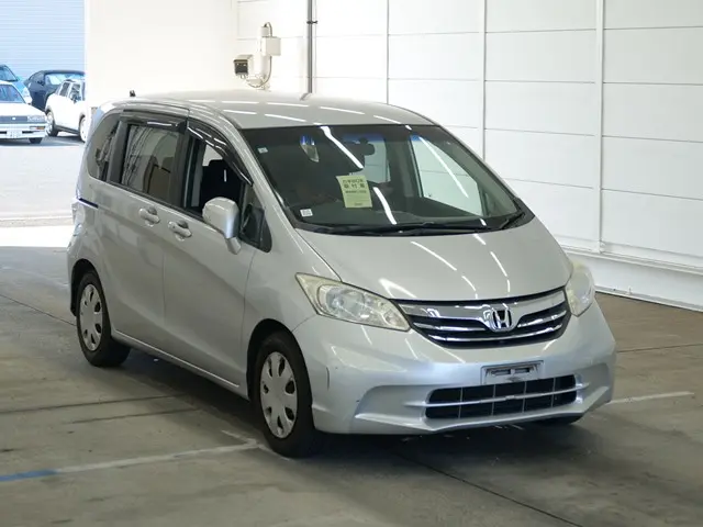 HONDA FREED 2013 год, пробег 105 тыс. км для Евгения