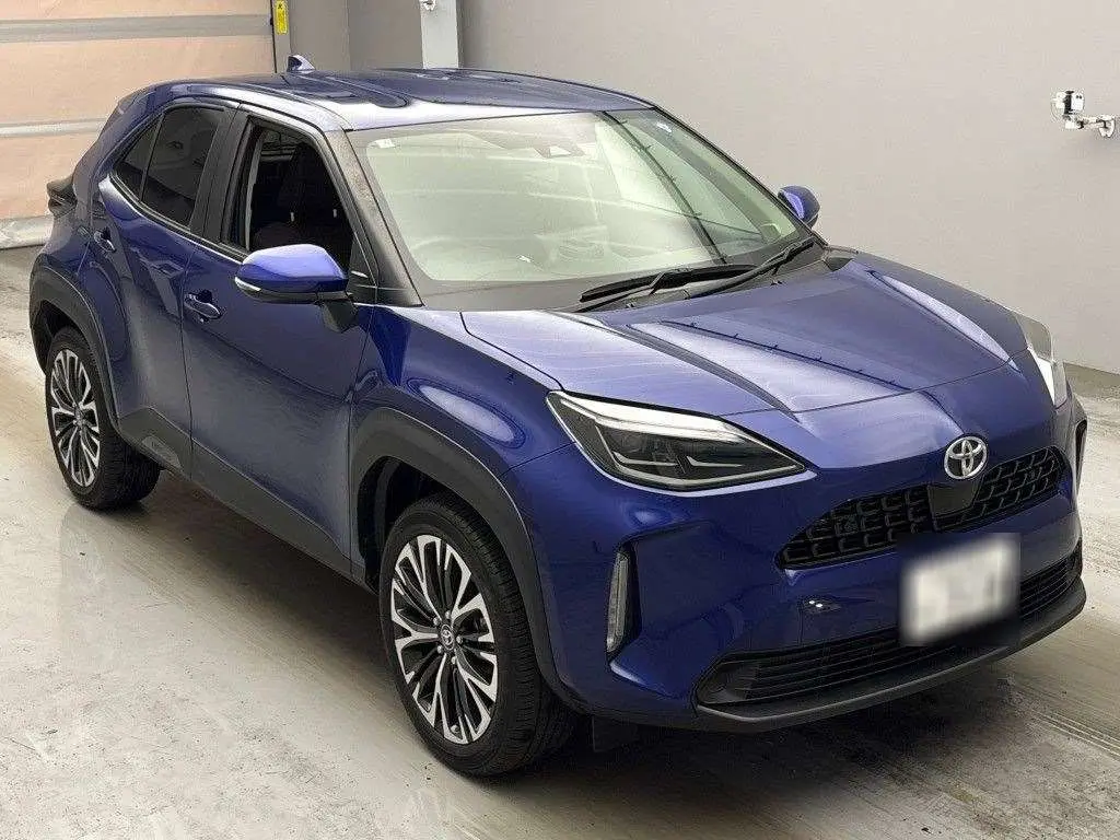 TOYOTA YARIS CROSS 2023 год, пробег 14 тыс. км для Владимира