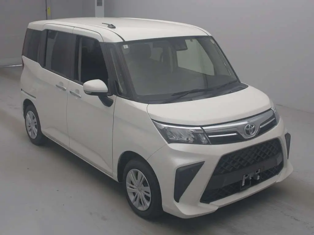 TOYOTA ROOMY 2023 год, пробег 23 тыс. км для Константина