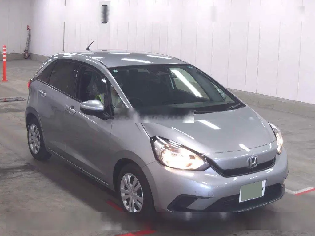 HONDA FIT 2022 год, пробег 53 тыс. км для Артема