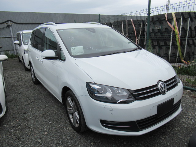 VOLKSWAGEN SHARAN