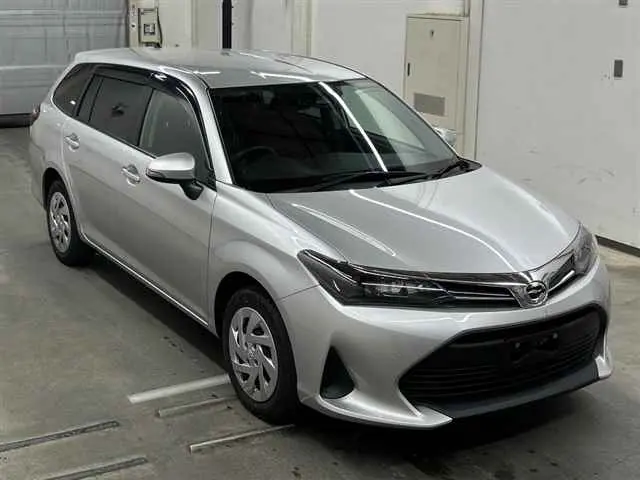 TOYOTA COROLLA FIELDER 2023 год, пробег 72 тыс. км для Семёна